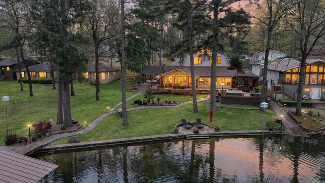 680 Arkridge Road, Hot Springs National Park, AR 71913