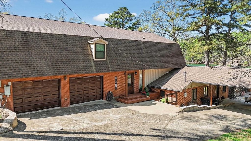 680 Arkridge Road, Hot Springs National Park, AR 71913