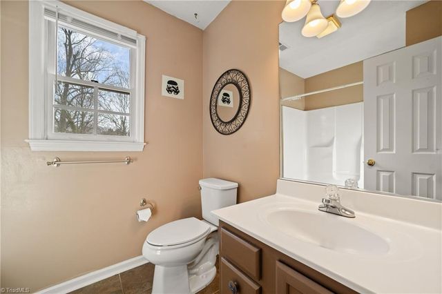 1605 Moravian Heights Court, Clemmons, NC 27012