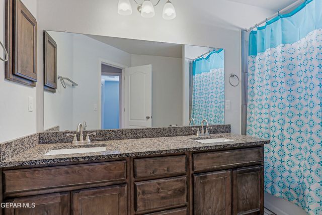 209 REIGATE Drive, El Paso, TX 79928