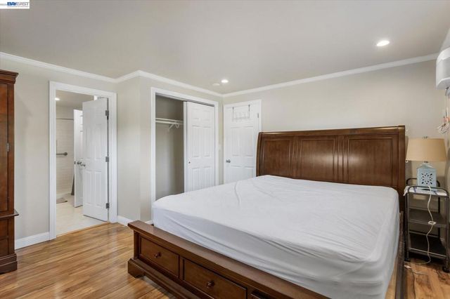 26770 Hayward Blvd, Hayward, CA 94542