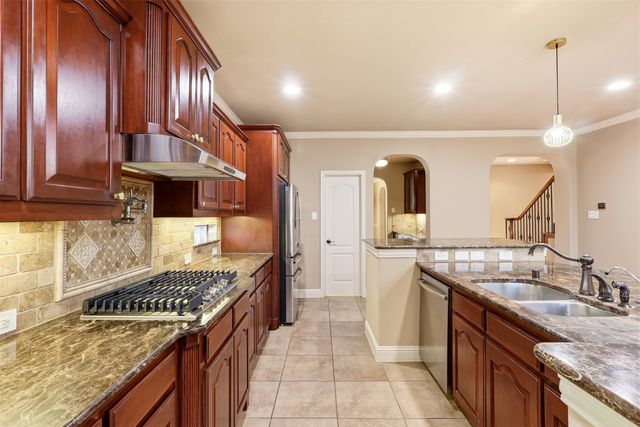 627 Seymour Drive, Frisco, TX 75033