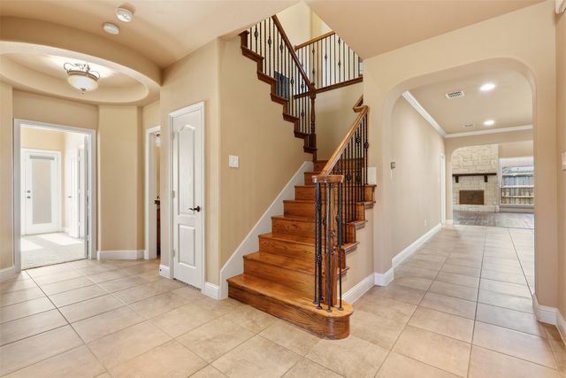 627 Seymour Drive, Frisco, TX 75033