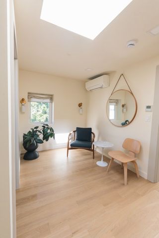 281 Concord Ave, Cambridge, MA 02138