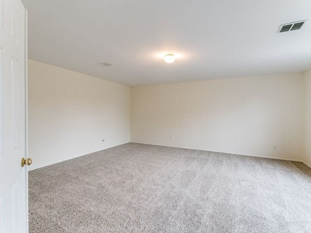 1105 Windhaven Circle, Lewisville, TX 75067