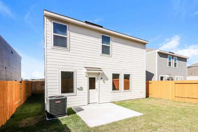 8204 Sunberry Shadow Drive, Houston, TX 77016