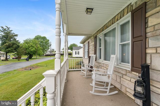 264 HOPEWELL AVE, Mount Jackson, VA 22842