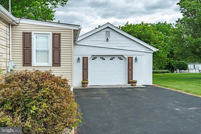264 HOPEWELL AVE, Mount Jackson, VA 22842