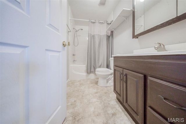 1805 Briarwood Drive, Rolla, MO 65401