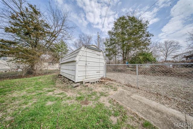 1805 Briarwood Drive, Rolla, MO 65401