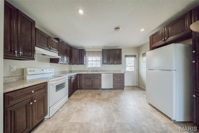 1805 Briarwood Drive, Rolla, MO 65401