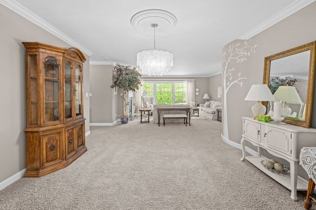 3215 E Locust Street 15, Davenport, IA 52803
