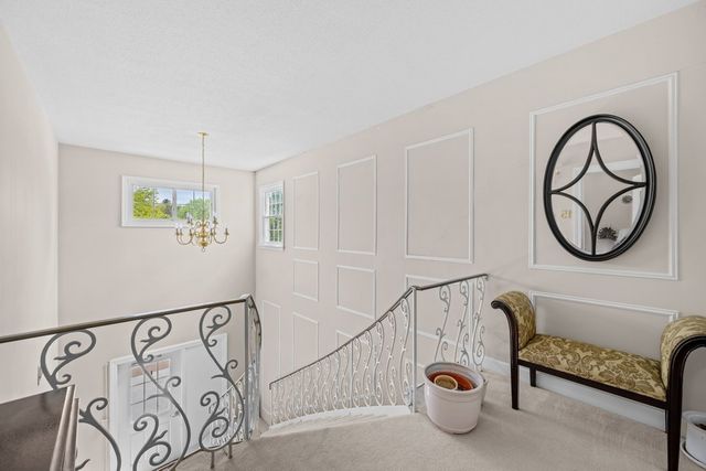 3215 E Locust Street 15, Davenport, IA 52803
