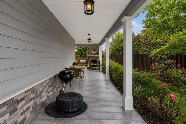 2627 Chase Ridge, Kennesaw, GA 30144
