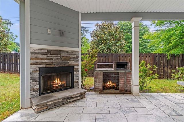 2627 Chase Ridge, Kennesaw, GA 30144