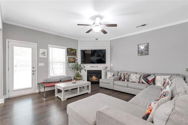2627 Chase Ridge, Kennesaw, GA 30144