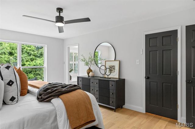 408 Coventry Trail Lane, Maryland Heights, MO 63043