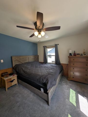 4059 S Alexander AVENUE, Saint Francis, WI 53235