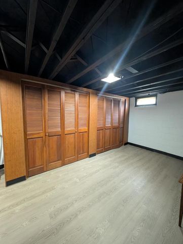 4059 S Alexander AVENUE, Saint Francis, WI 53235