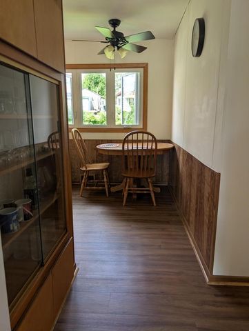 4059 S Alexander AVENUE, Saint Francis, WI 53235