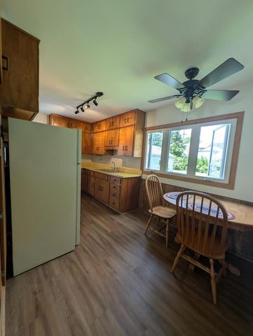 4059 S Alexander AVENUE, Saint Francis, WI 53235