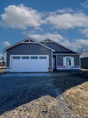 3571 E Bearsden, Derby, KS 67037