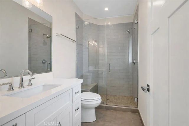 2800 Grant Ave B, Redondo Beach, CA 90278