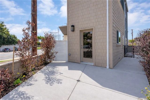 2800 Grant Ave B, Redondo Beach, CA 90278