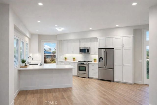 2800 Grant Ave B, Redondo Beach, CA 90278