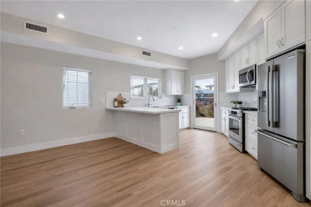 2800 Grant Ave B, Redondo Beach, CA 90278