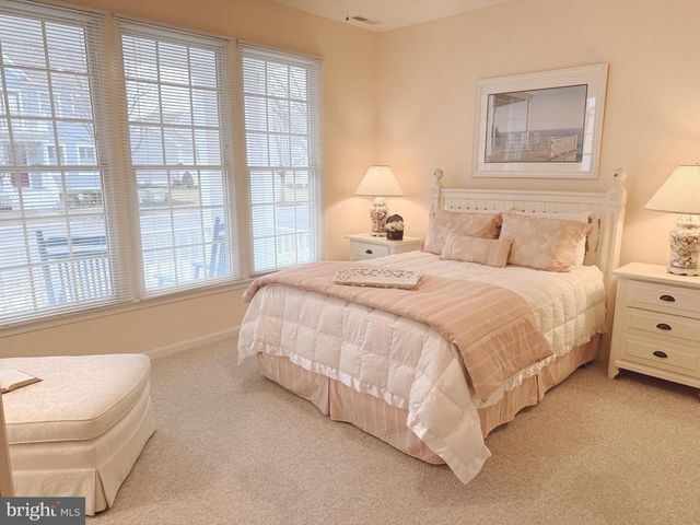 176 OCTOBER GLORY AVE, Ocean View, DE 19970