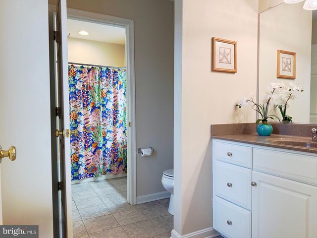 176 OCTOBER GLORY AVE, Ocean View, DE 19970