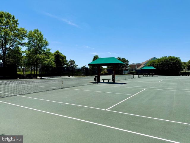 176 OCTOBER GLORY AVE, Ocean View, DE 19970