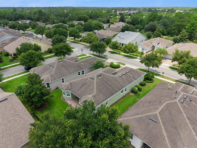 1121 GARDENSHIRE LANE, Deland, FL 32724