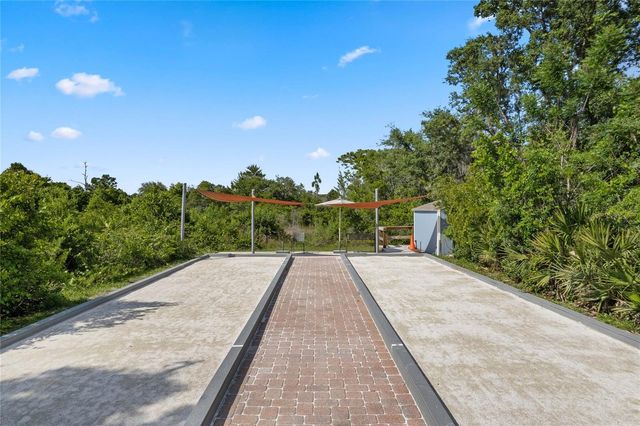 1121 GARDENSHIRE LANE, Deland, FL 32724