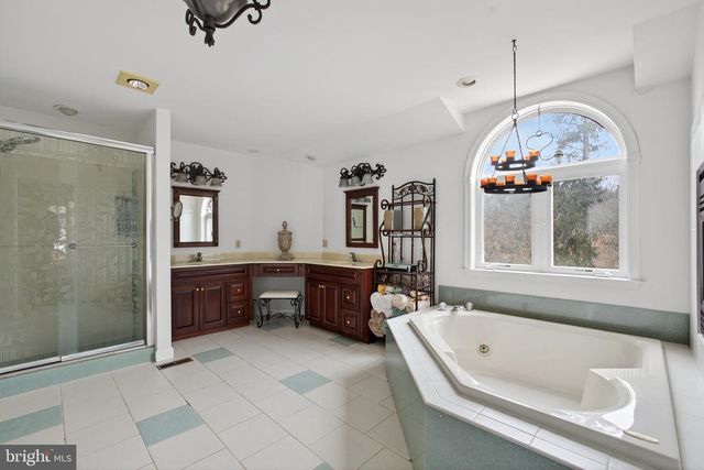 1931 TEMPLE RD, Pottstown, PA 19465