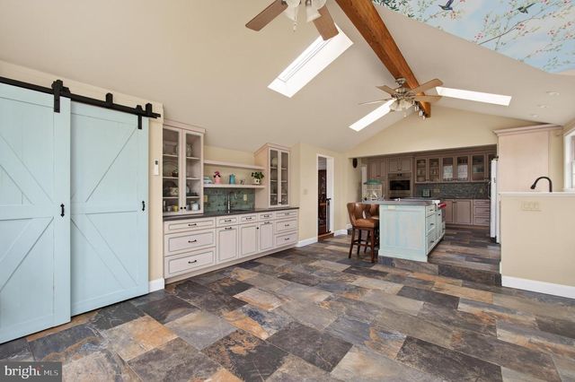 1931 TEMPLE RD, Pottstown, PA 19465