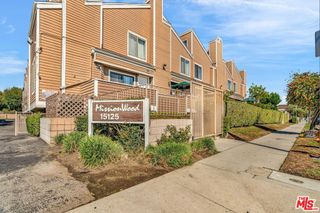 15125 Nordhoff Street 20, North Hills, CA 91343