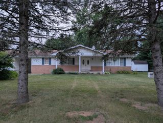 9062 Pheasant Trace W Drive, Demotte, IN 46310
