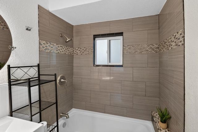 4424 12th Ave, Sacramento, CA 95820