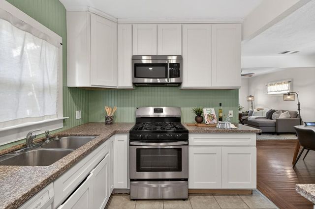 4424 12th Ave, Sacramento, CA 95820