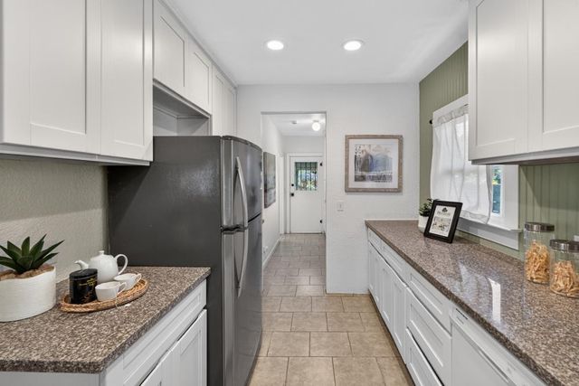 4424 12th Ave, Sacramento, CA 95820