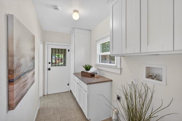 4424 12th Ave, Sacramento, CA 95820