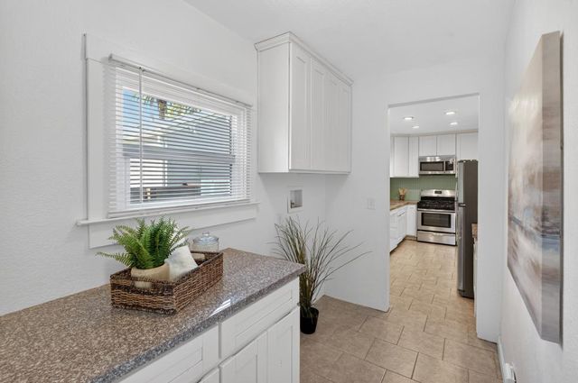 4424 12th Ave, Sacramento, CA 95820