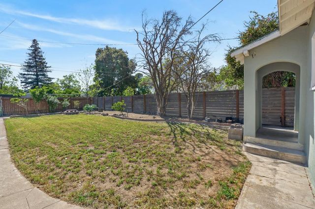 4424 12th Ave, Sacramento, CA 95820