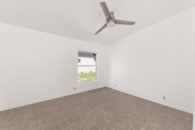 255 SW Railroad St, Creston, WA 99117