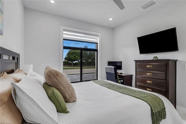 1703 Surfside BLVD, Cape Coral, FL 33991