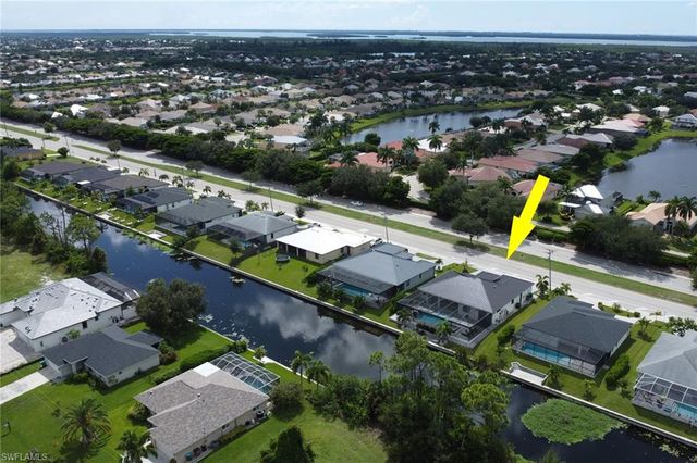 1703 Surfside BLVD, Cape Coral, FL 33991