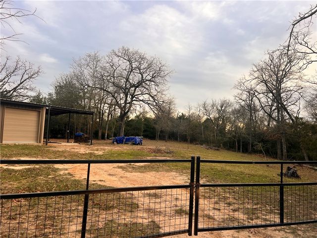 159 LCR 904, Jewett, TX 75846