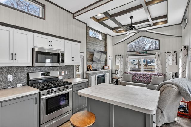 8018 County Road 28 SW, Alexandria, MN 56308